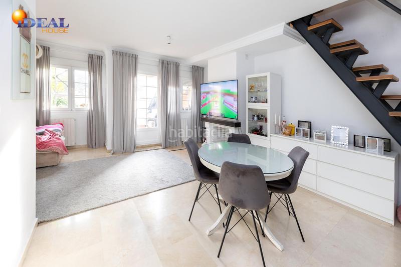 Foto 0ba3d83b-5210-4610-8d42-6b080acdbb7e. Dúplex amb calefacció aparcament piscina a Crta. De la Sierra Granada