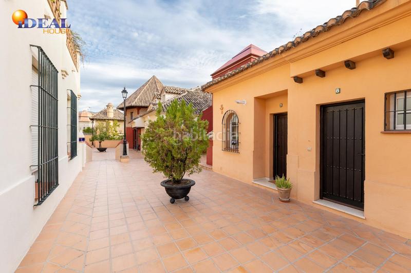 Foto 3b0fd8cd-e39e-4ada-8cf7-fcfa28141627. Dúplex amb calefacció aparcament piscina a Crta. De la Sierra Granada