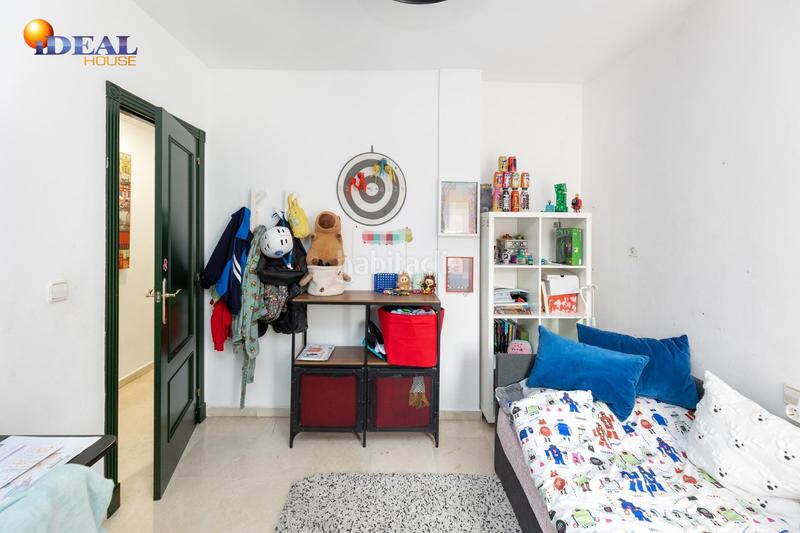 Foto dd0077ac-d47c-4bad-86f8-66070fb696cc. Dúplex amb calefacció aparcament piscina a Crta. De la Sierra Granada