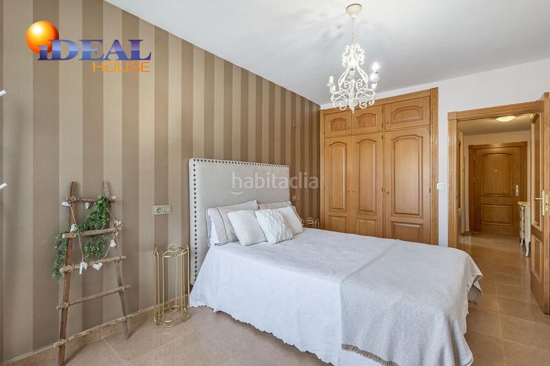 Foto 6bbaa57f-7f36-4bea-984b-455503ad84a1. Appartamento con riscaldamento in Atarfe