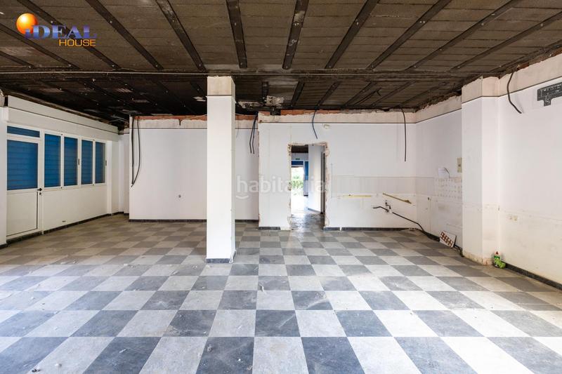 Foto 58f0b964-3172-4346-9e39-1a7875f89a3f. Business premise in Av. F. Garcia Lorca - Nueva Estación Autobuses Granada