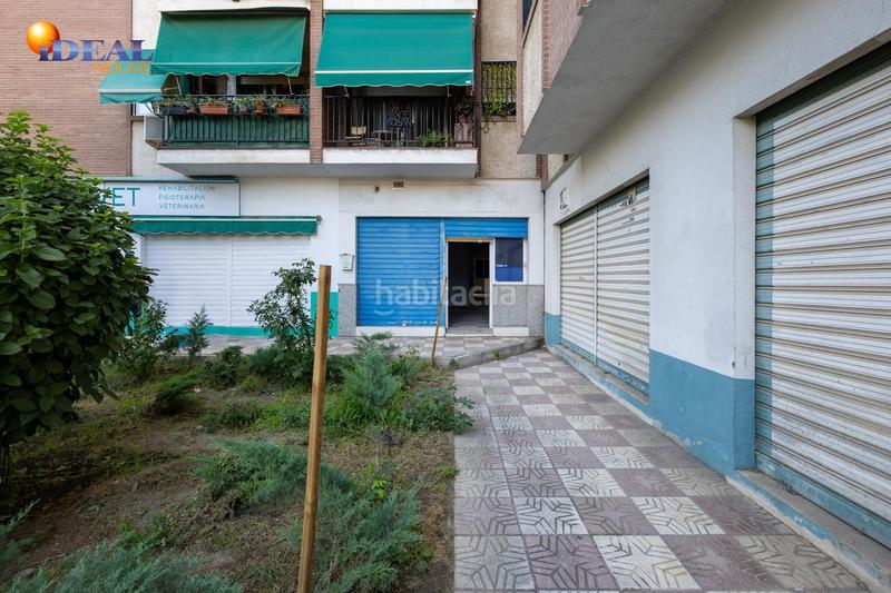 Foto ee787ffd-8e6c-469d-8263-bfa7b9c6b657. Business premise in Av. F. Garcia Lorca - Nueva Estación Autobuses Granada