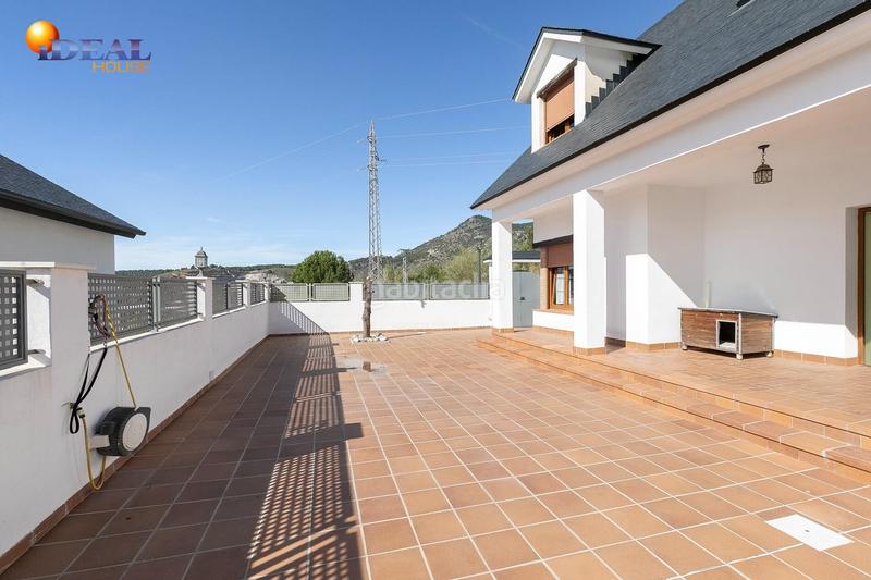 Foto ee14e62c-0e79-4275-88ca-54ae660c7a34. Xalet a cuesta las piedras a Huétor de Santillán