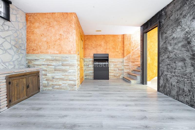 Foto 7170e513-cccf-493f-a804-0317f36dca4f. Casa adossada a calle guadalete (ch) 9 a Las Flores - Huerta Gabias (Las)