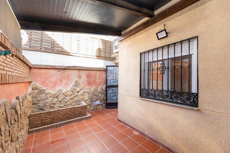 Foto ee32ff34-74f3-442e-a0c4-8e6ecad24a37. Casa adossada a calle guadalete (ch) 9 a Las Flores - Huerta Gabias (Las)