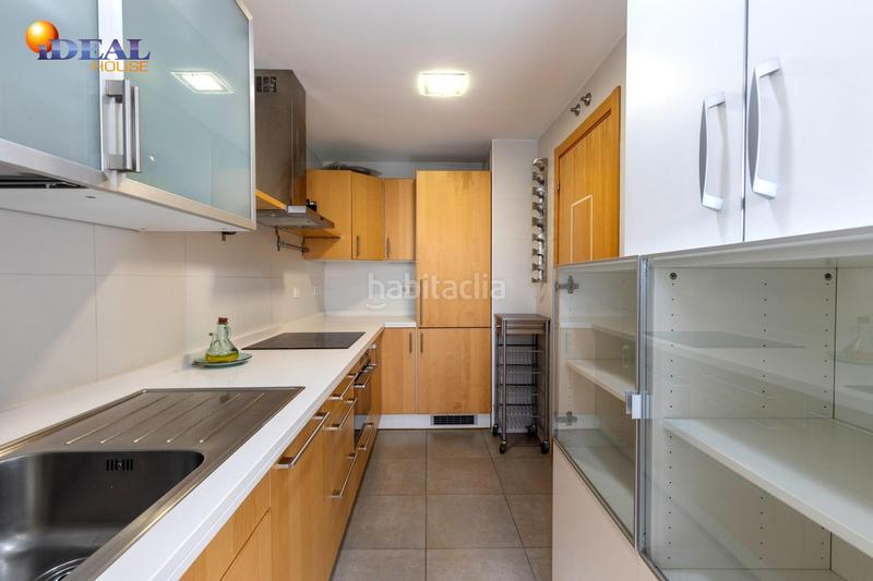 Foto e8190fab-9987-4bd1-b666-3d6fd5f1c401. Appartamento con parcheggio piscina in Carretera de Granada-La Alcazaba Alhendín