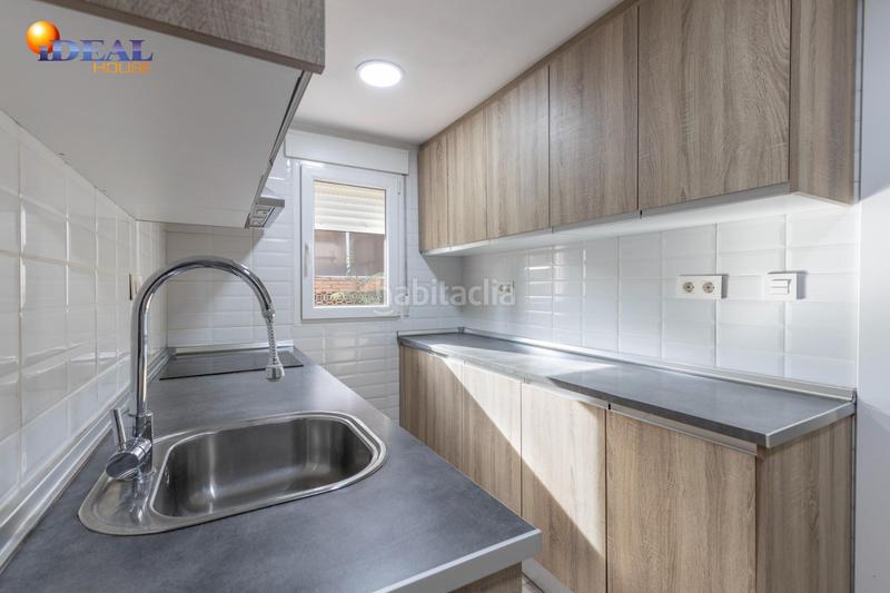 Foto 3649fa8c-847a-47ec-ad8f-98d5ebaf11ae. Appartamento con parcheggio in Barrio de la Vega Monachil