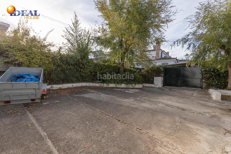 Foto 725ddd93-8c57-42c3-98d5-088eb0a75053. Appartamento con parcheggio in Barrio de la Vega Monachil