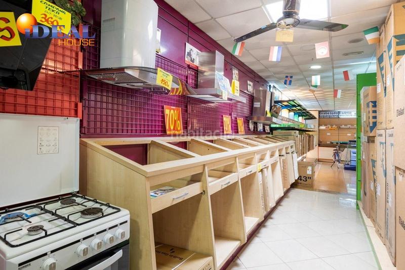 Foto b69322c3-7e73-48cb-8ef3-2a452063adca. Local commercial dans Camino de Ronda Granada