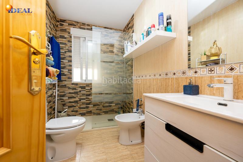 Foto 561b080e-4337-4e5b-af0a-2122bec9ab82. Ático exclusivo ático en las gabias junto al metro vistas despejadas, terraza y garaje en Gabias (Las)