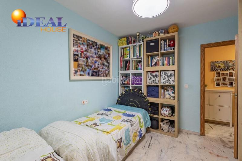 Foto 6490ac4b-aed3-4807-9619-fab8d4f794da. Pis amb aparcament a Centro Salobreña