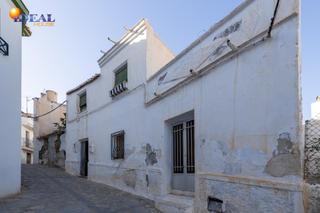 Casa en Centro. Casa en salobreña en el casco antiguo