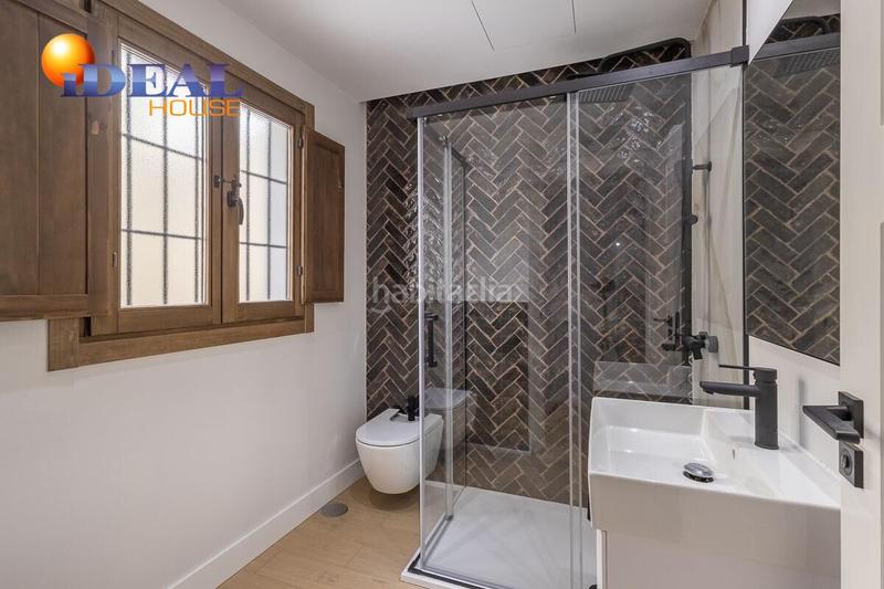 Foto e96bc7a2-43e9-4eee-a278-d4d1f71a7c08. Flat in Barrio de Albaicín Granada