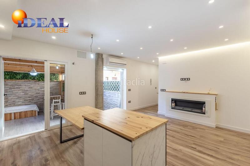 Foto 7422de33-cd9b-44c3-823a-da52fc6671fd. Pis amb calefacció aparcament piscina a San Antón Armilla