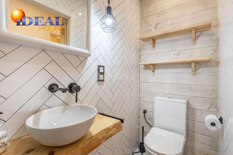 Foto b20da772-fd74-494d-9c07-5c2c36cc18ee. Pis amb calefacció aparcament piscina a San Antón Armilla