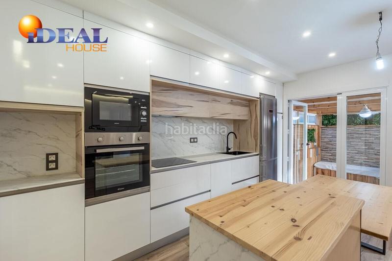 Foto f6f3d6f2-c077-41d4-bfaf-88a994884f91. Pis amb calefacció aparcament piscina a San Antón Armilla