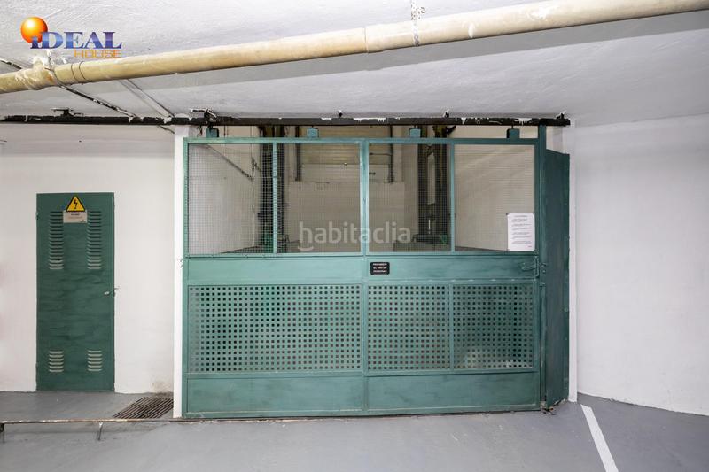 Foto 5b6b133a-6490-4d62-84e3-6afe91ecd5f8. Car parking in Centro - Sagrario Granada