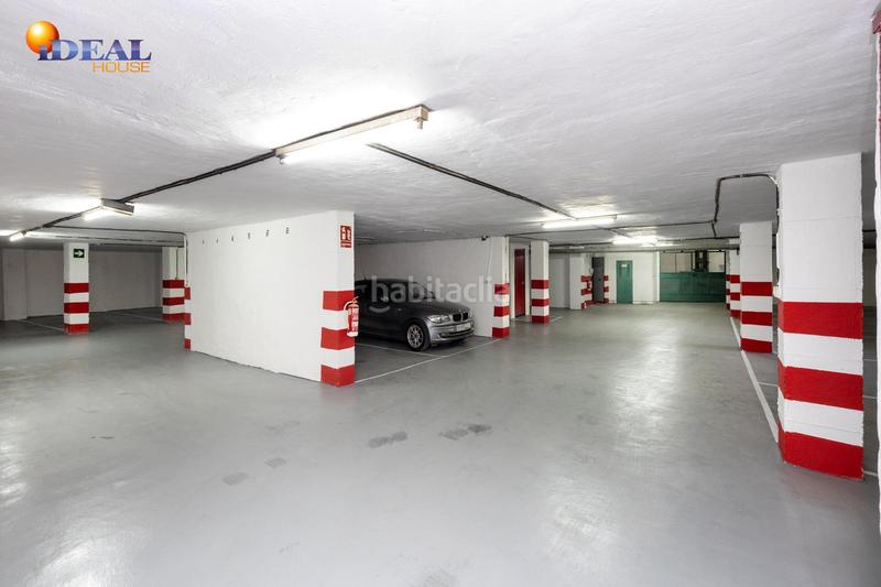 Foto fa979e8b-35a4-4d68-8020-8c5b844bcdd2. Car parking in Centro - Sagrario Granada