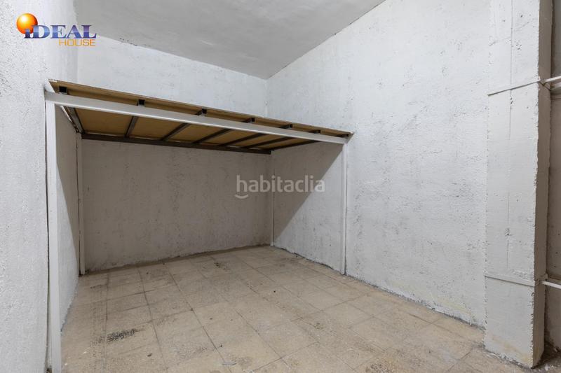 Foto 70e22c65-26dc-4a37-9213-26be11f0107f. Aparcament cotxe a Barrio de Zaidín Granada