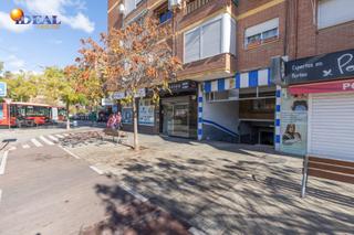 Parking coche en Calle Calle Fontiveros, 42