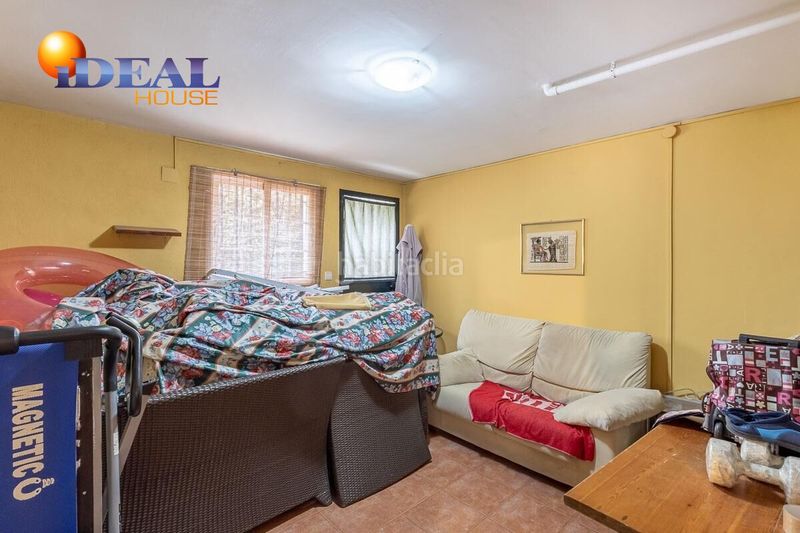Foto 93f034b2-5dba-4be4-a201-7c54e79e2a40. Casa amb aparcament piscina a Peligros