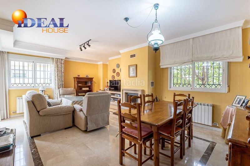 Foto b788c795-10fc-42f5-9a9f-1e8dcec4fc98. Casa amb aparcament piscina a Peligros