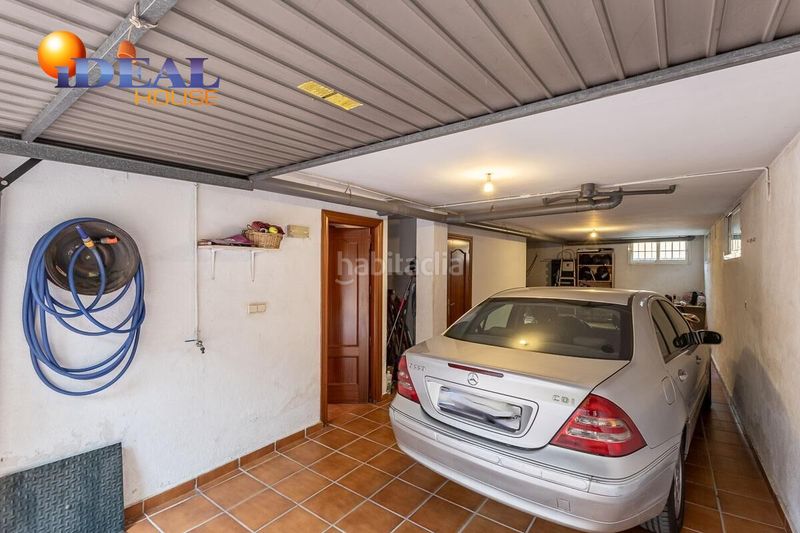 Foto bf2a55e3-883b-464e-b67f-11b87db3942e. Casa amb aparcament piscina a Peligros
