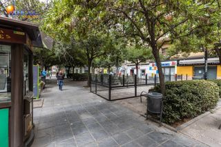 Loft in Calle del marqués de los vélez 19. Precioso loft junto a calle alhamar sin ascensor