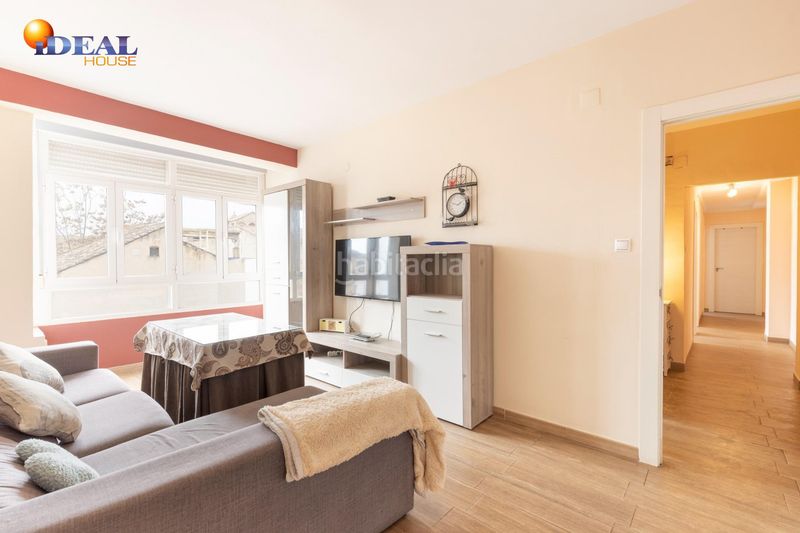 Foto 55c44541-ef23-4b59-b3fd-69b12feba2cc. Pis a Santa Fe