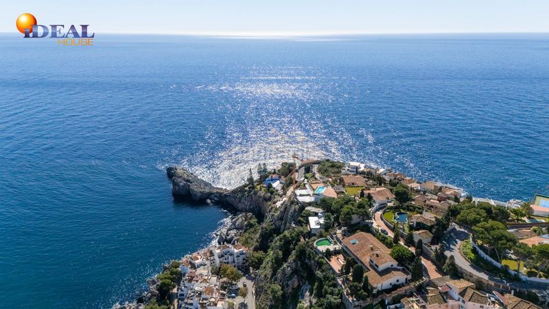 Foto df90478e-1d5a-4c4d-b121-3dd645644d0d. Xalet amb aparcament piscina a Punta La Mona Almuñécar