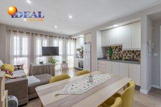 Appartement à Centro - Sagrario. Piso reformado junto  a gran via 2º sin ascensorcon cochera