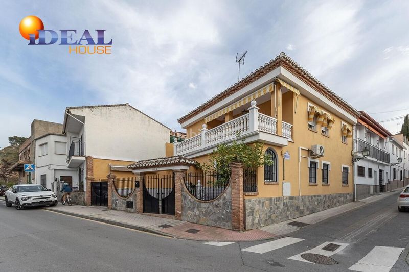 Foto f0cd4c5e-9b27-4267-b6e6-3cf570cfe887. Casa amb calefacció aparcament a Bola de Oro Granada