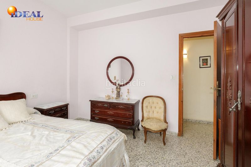Foto e655b0ad-94f0-49c9-8fa4-c5445885bfca. Wohngrundstück in San Antón Armilla