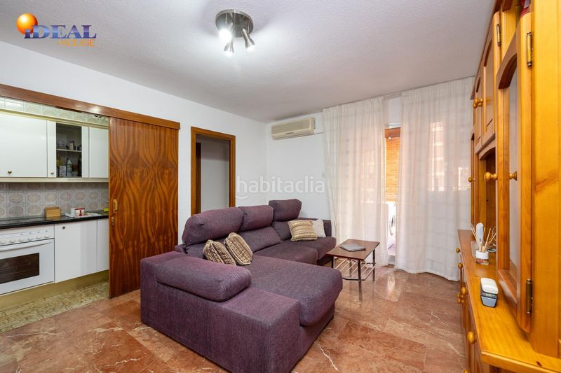 Foto eb19dedd-eb82-4b59-9878-6b5b346d2191. Apartamento perfecto para invertir en calle pedro de alarcón! en Granada