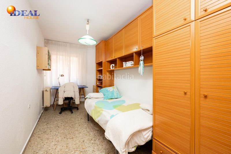 Foto fe6a9a26-1006-4bbd-8a55-afdd70dcd84b. Apartamento perfecto para invertir en calle pedro de alarcón! en Granada