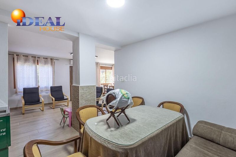 Foto d74b50da-5d71-4b0f-b138-2aabbc07346a. Casa amb piscina a Guájares (Los)