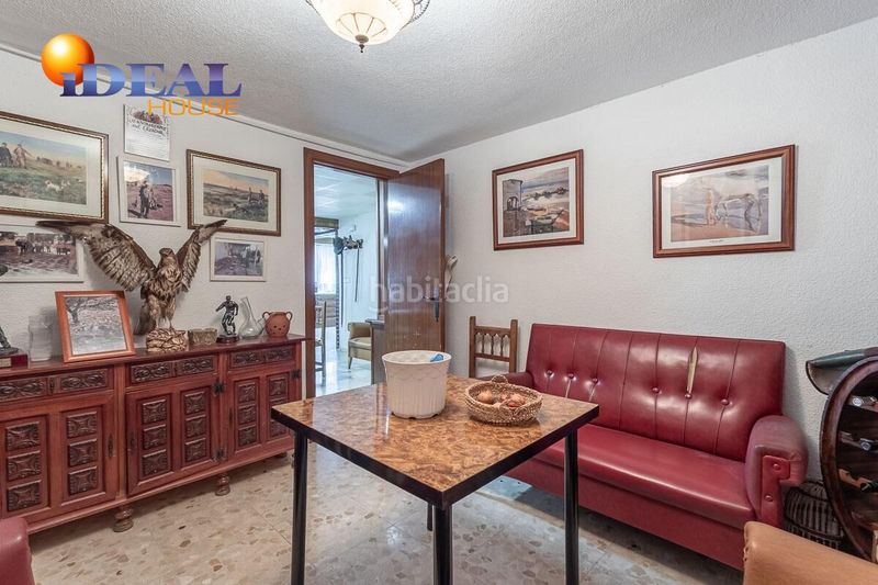 Foto 212b55be-774b-4dad-bac0-11d08a193a16. Chalet  con parcela urbanizable en Atarfe