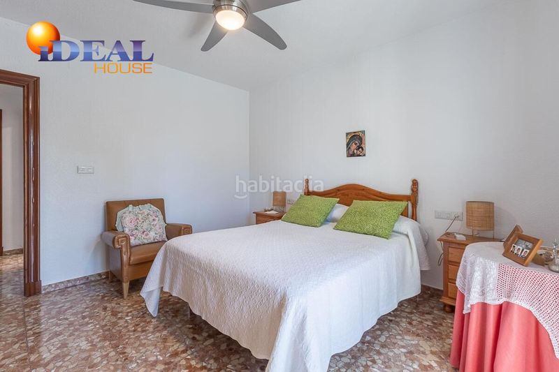 Foto 6f0413cf-3e8b-4c0b-ab60-099490a69733. Chalet  con parcela urbanizable en Atarfe