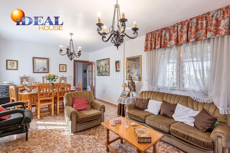 Foto 84e49c8b-20d0-42f5-ad29-4a15c06bb64e. Chalet  con parcela urbanizable en Atarfe