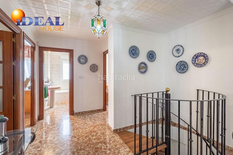 Foto e4e23734-35fb-4f68-914f-711b0864cce7. Chalet  con parcela urbanizable en Atarfe