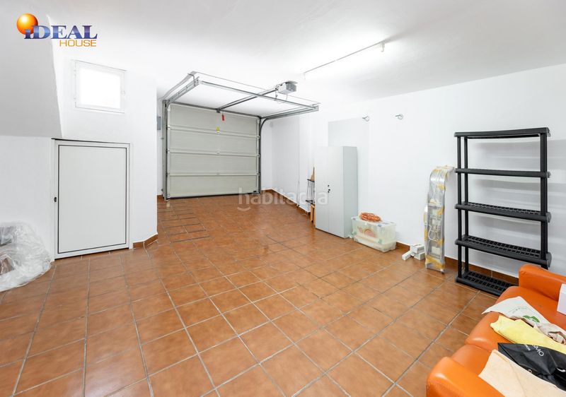 Foto 2d936c37-9b9e-4973-8736-38315f8497d2. Casa amb aparcament a Ogíjares