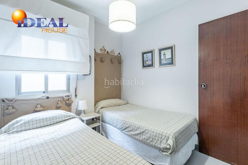 Foto b7e65d8b-2cc1-4815-96dc-fa70b2ea3c0e. Pis amb aparcament a Almuñecar centro Almuñécar