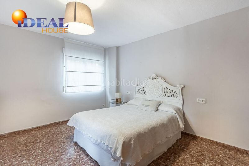 Foto de41d654-1966-4251-b35a-09d3e23d0c00. Pis amb aparcament a Almuñecar centro Almuñécar