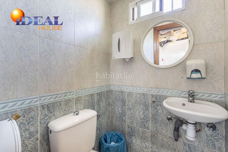 Foto 2b33ad8d-2271-4b01-9645-f6d3c158181a. Local comercial oportunidad de inversión restaurante en funcionamiento vivienda de 9 dormitorios. polígono mercagranada. en Atarfe
