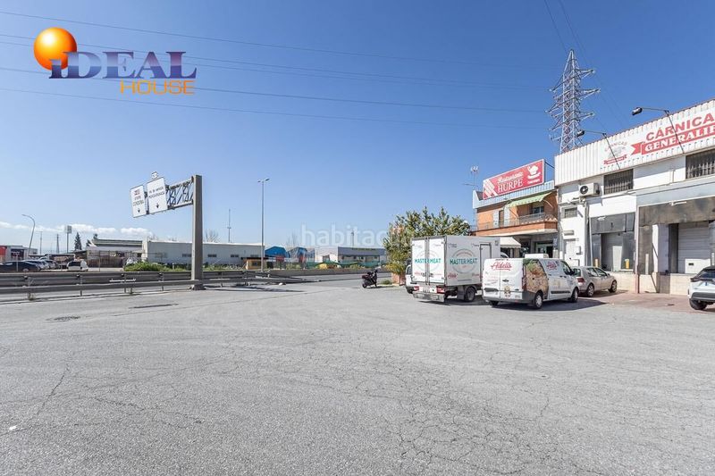 Foto 56c47bfc-ab6c-453d-8e4f-f6e138233a38. Local comercial oportunidad de inversión restaurante en funcionamiento vivienda de 9 dormitorios. polígono mercagranada. en Atarfe