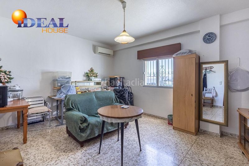 Foto 8a501ecd-ac15-48d4-b312-15e49362f614. Local comercial oportunidad de inversión restaurante en funcionamiento vivienda de 9 dormitorios. polígono mercagranada. en Atarfe