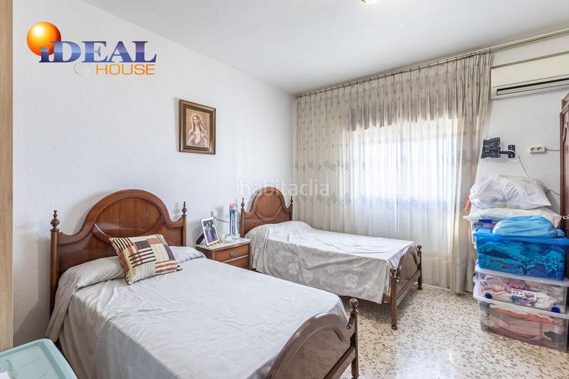 Foto ffe4a808-15c3-4b12-bb4d-cbe2d8385960. Local comercial oportunidad de inversión restaurante en funcionamiento vivienda de 9 dormitorios. polígono mercagranada. en Atarfe