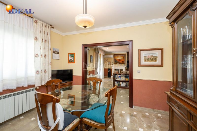 Foto 2b32a34f-73cd-4249-a817-41db0d6b9cb1. Xalet amb piscina a Atarfe