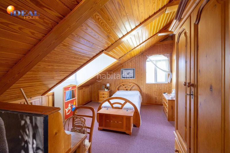 Foto 2bdaef54-d0ff-4121-bd99-4c535315a9e9. Xalet amb piscina a Atarfe