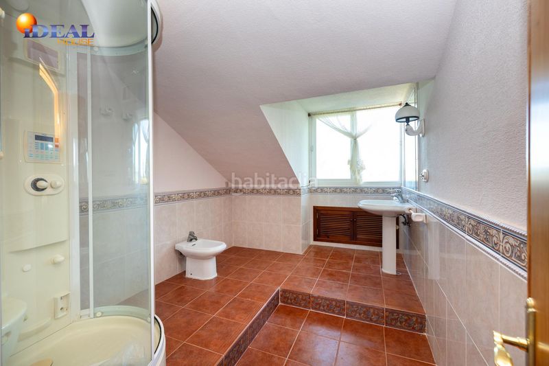 Foto 476a2ac0-493c-4d61-8044-2397e88555a3. Xalet amb piscina a Atarfe